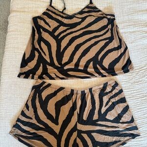 Stars Above Black and Brown Women's Pajama Set